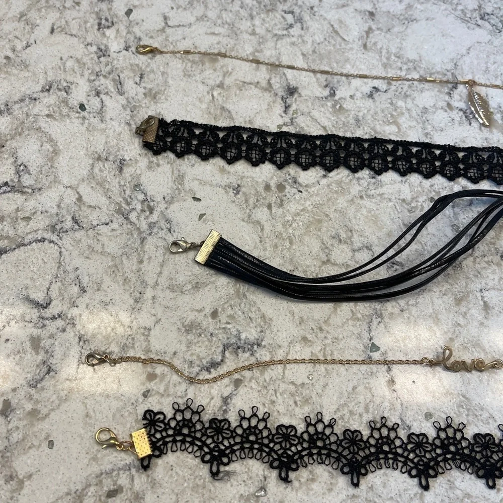 Nice 5 Mixed Choker‎ necklaces